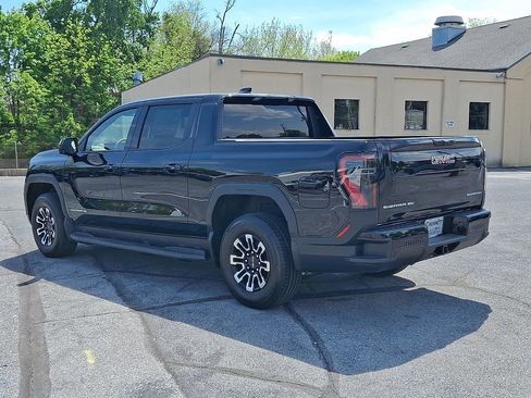 New 2026 GMC Sierra EV Elevation AWD/4WD image 4