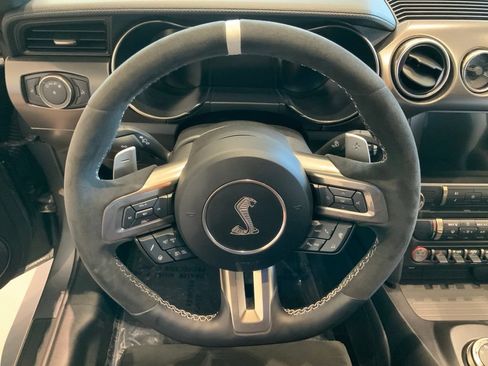 Used 2022 Ford Mustang Shelby GT500 w/ Handling Package RWD image 18