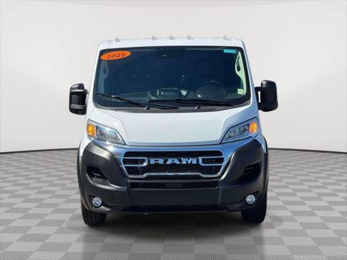 Used 2025 RAM ProMaster 2500 w/ U-Haul Equipment Group FWD image 2