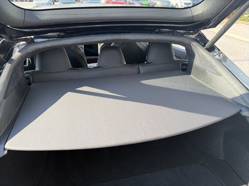 Used 2018 Tesla Model S 75D image 28