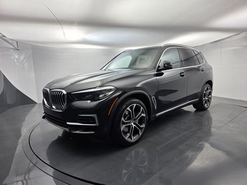 Used 2023 BMW X5 sDrive40i w/ Premium Package image 8