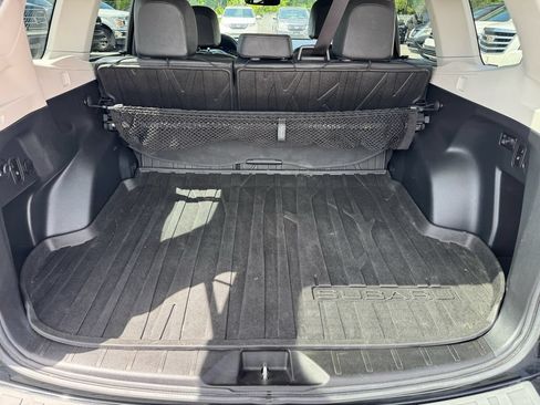Used 2016 Subaru Forester 2.5i Touring AWD/4WD image 17
