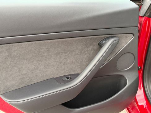 Used 2023 Tesla Model 3 Standard Range RWD image 37