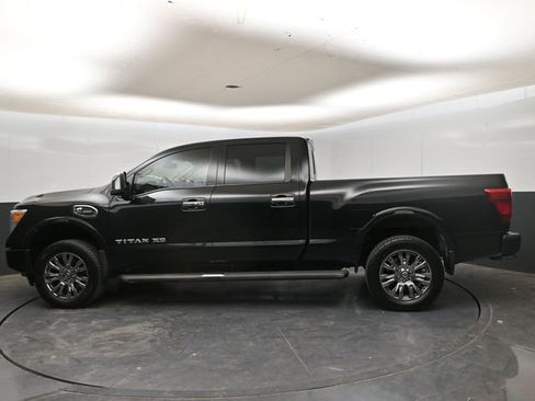 Used 2017 Nissan Titan Platinum Reserve AWD/4WD image 5