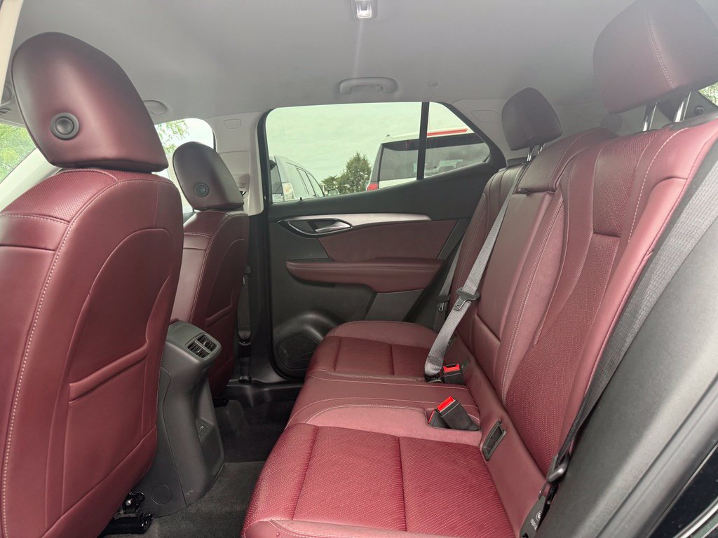 Used 2025 Buick Envision Sport Touring AWD/4WD image 15