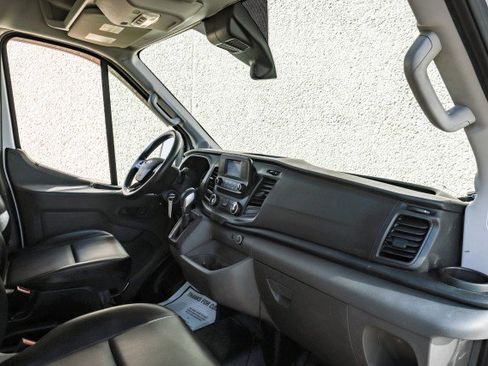 Used 2020 Ford Transit 250 Medium Roof image 18