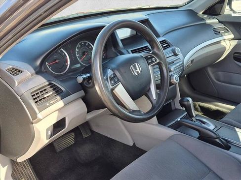 Used 2012 Honda Accord LX image 6