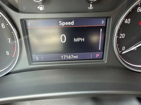 Used 2024 Buick Enclave Essence w/ Experience Buick Package AWD/4WD image 40