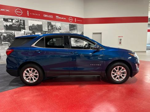 Certified 2019 Chevrolet Equinox LT AWD/4WD image 2