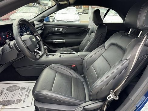 Used 2024 Ford Mustang GT Premium image 10