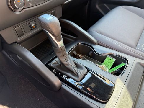 New 2026 Nissan Frontier SV w/ Tow Package image 30