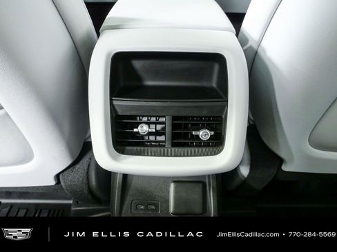 Used 2024 Cadillac Lyriq Sport w/ LPO, Floor Liner Package AWD/4WD image 19