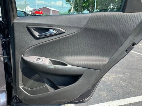 Used 2023 Chevrolet Malibu LT image 12