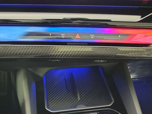 Used 2026 BMW M5 Touring image 21