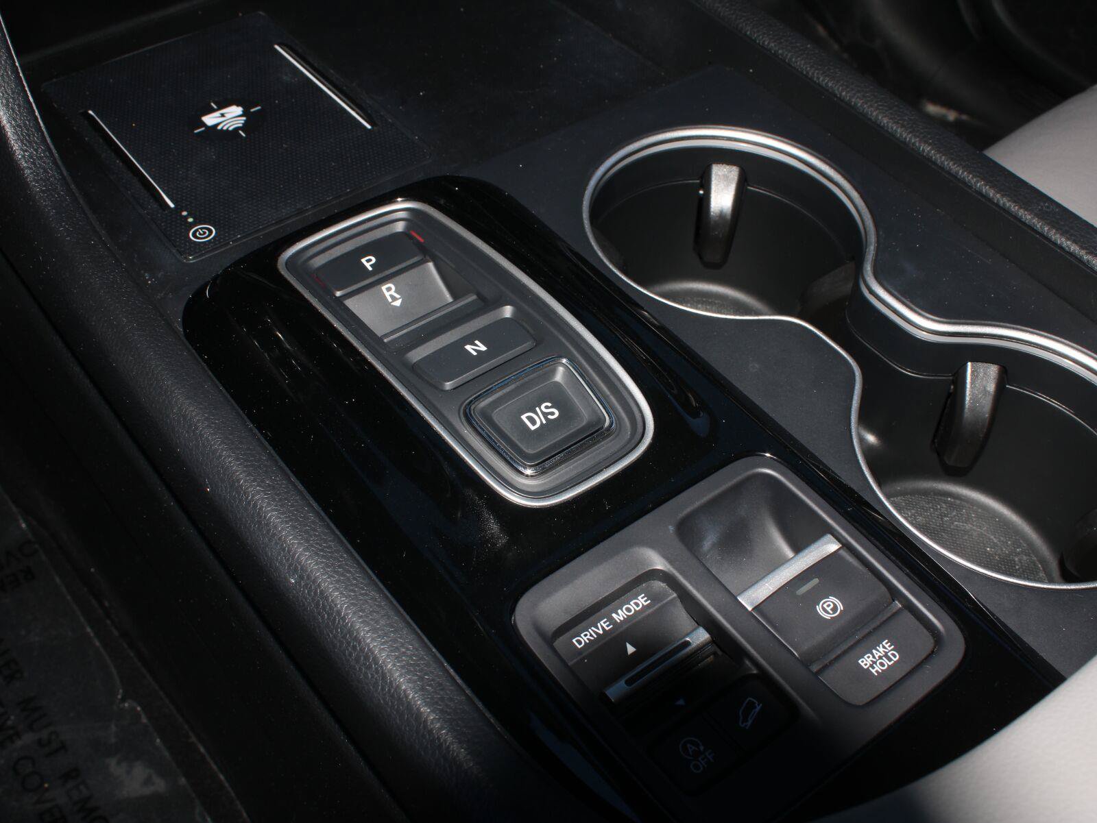 Certified 2024 Honda Pilot Touring image 15