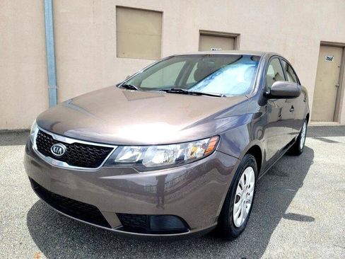 Used 2013 Kia Forte EX w/ Fuel Economy Pkg image 8
