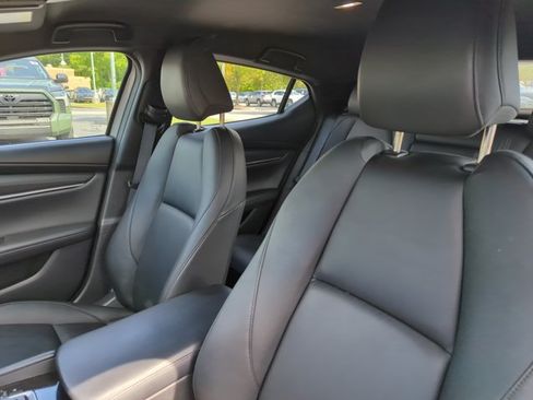 Used 2025 MAZDA MAZDA3 s Sport FWD image 19