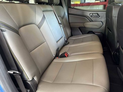 Used 2025 Chevrolet Colorado ZR2 w/ Midnight Edition AWD/4WD image 20