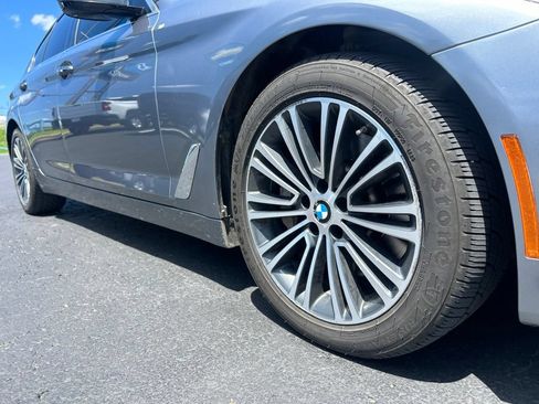 Used 2018 BMW 530i xDrive w/ Premium Package AWD/4WD image 10