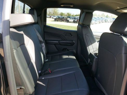 New 2026 Chevrolet Colorado Trail Boss AWD/4WD image 13