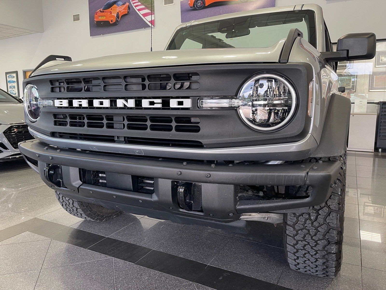 Used 2023 Ford Bronco Black Diamond AWD/4WD image 11