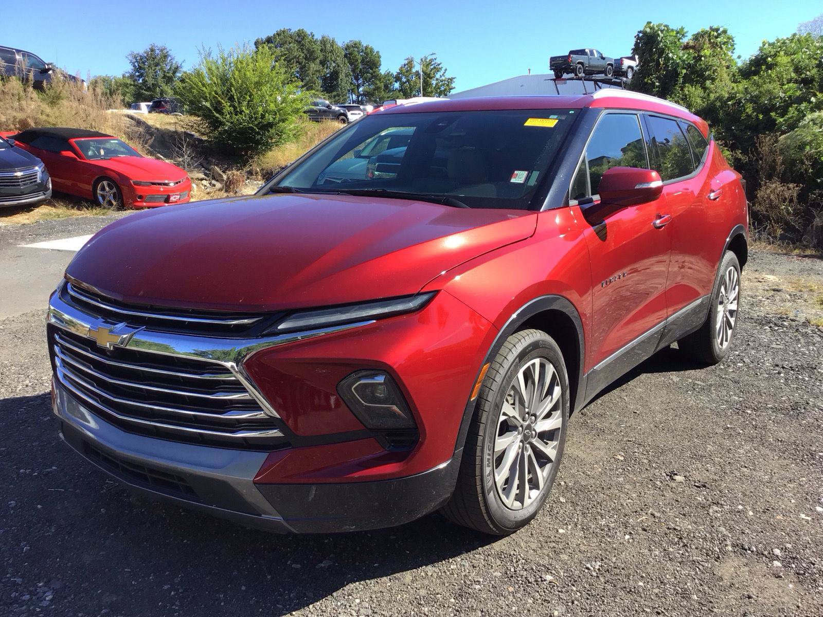 Used 2024 Chevrolet Blazer Premier w/ Driver Confidence II Package FWD image 2