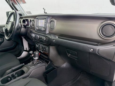 Used 2020 Jeep Gladiator Sport w/ Quick Order Package 24S AWD/4WD image 27