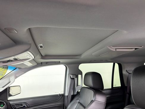 Used 2017 Chevrolet Tahoe LT w/ LT Signature Package AWD/4WD image 14