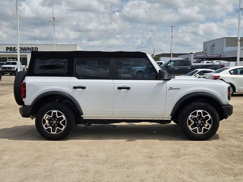 Certified 2022 Ford Bronco 4-Door AWD/4WD image 2