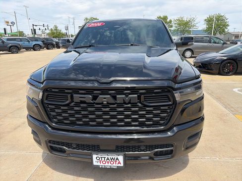 Used 2026 RAM 1500 Big Horn AWD/4WD image 3