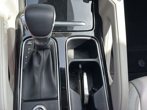 Used 2025 Kia Telluride S FWD image 24