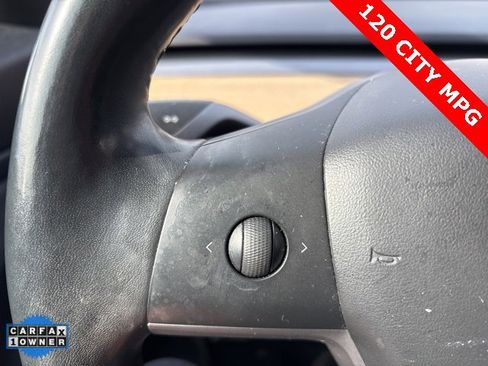 Used 2018 Tesla Model 3 Long Range image 14