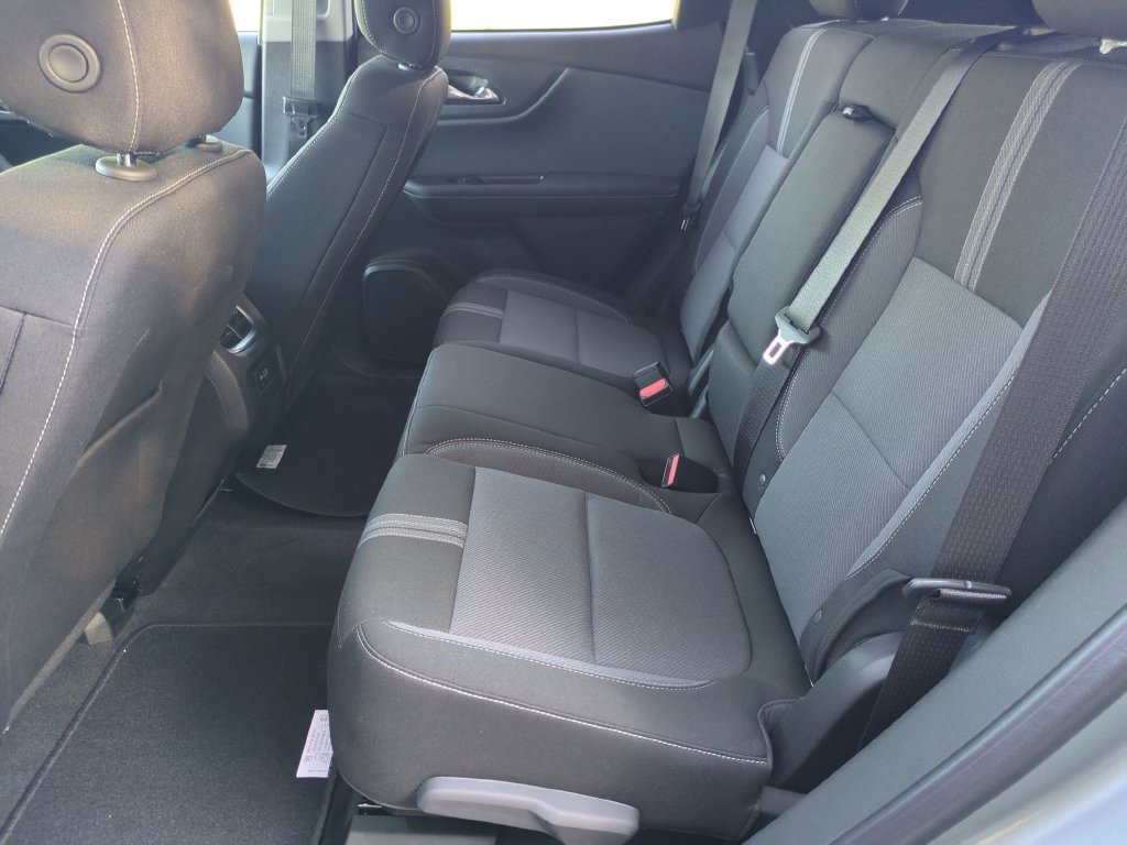 New 2026 Chevrolet Blazer LT FWD image 28