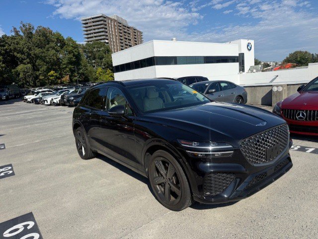 Used 2025 Genesis GV70 3.5T Sport w/ Sport Advanced Package AWD/4WD image 2