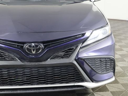 Used 2022 Toyota Camry XSE image 14