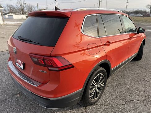 Used 2019 Volkswagen Tiguan SEL image 11