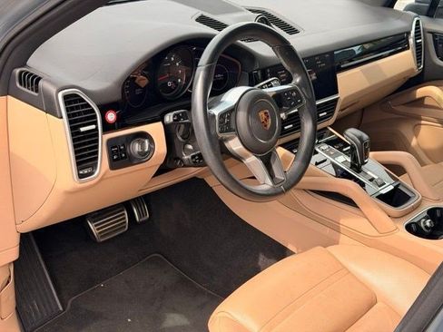 Used 2021 Porsche Cayenne S AWD/4WD image 26