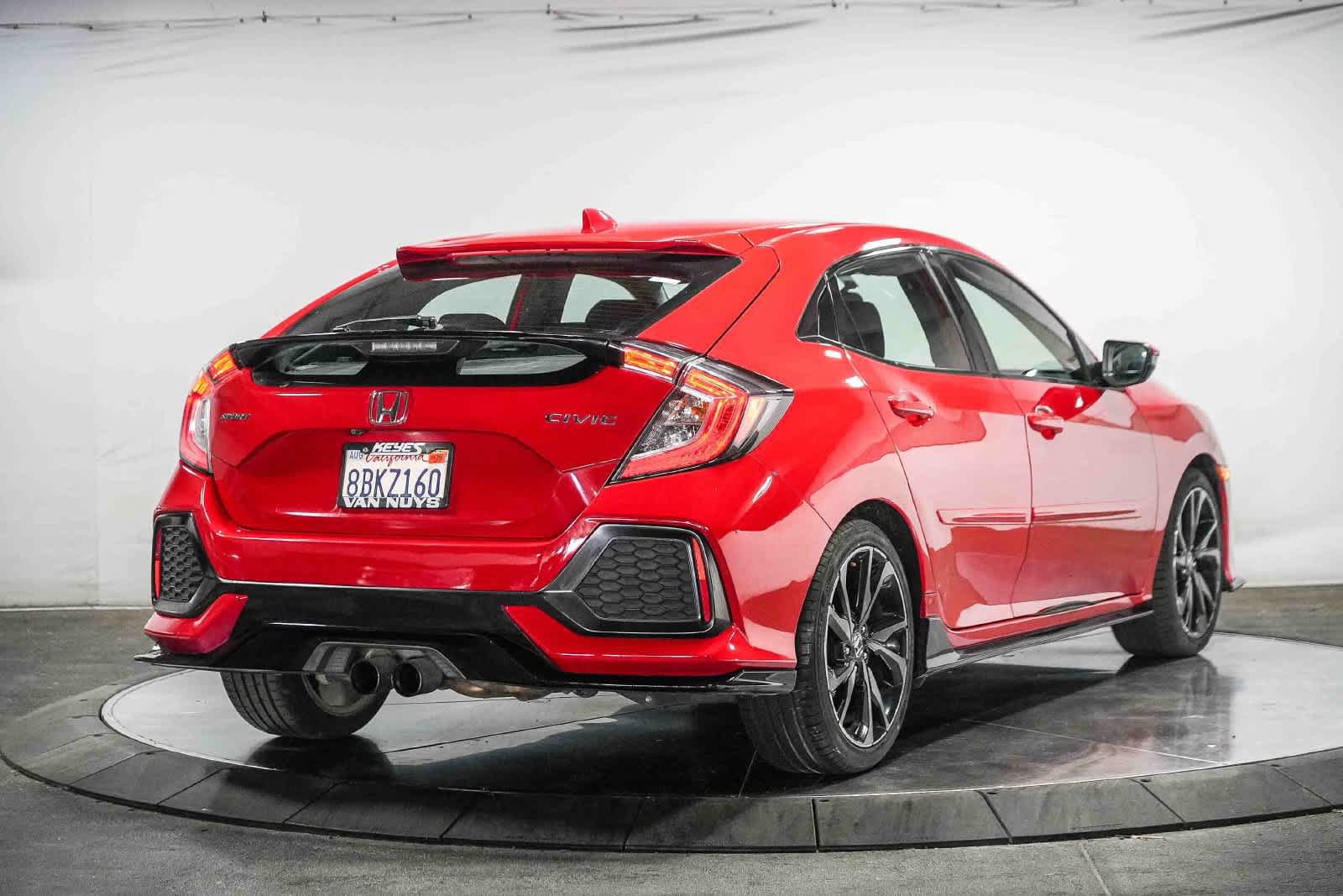 Used 2017 Honda Civic Sport image 6