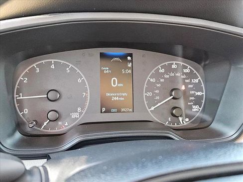 Used 2025 Toyota Corolla Cross L image 7