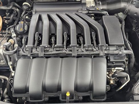 Used 2013 Volkswagen CC Lux image 10