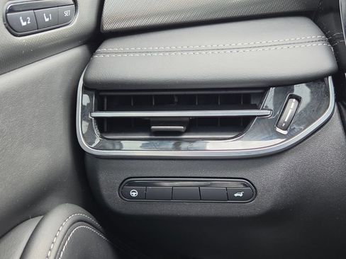 Used 2026 INFINITI QX60 Luxe w/ Cargo Package FWD image 43