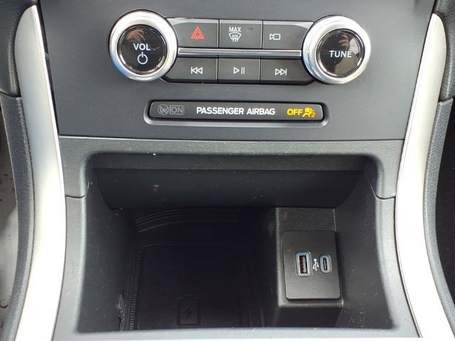 Used 2023 Ford Edge SEL w/ Convenience Package AWD/4WD image 22