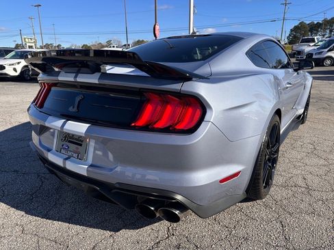 Used 2022 Ford Mustang Shelby GT500 image 3
