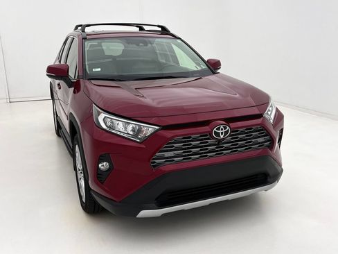 Used 2021 Toyota RAV4 Limited AWD/4WD image 3