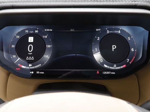 Used 2024 Land Rover Range Rover Sport SE image 8