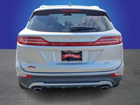 Used 2016 Lincoln MKC Select w/ Select Plus Package AWD/4WD image 5