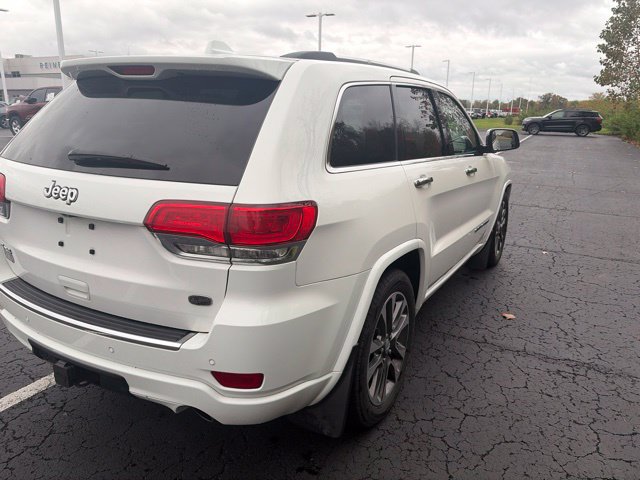 Used 2018 Jeep Grand Cherokee Overland AWD/4WD image 11