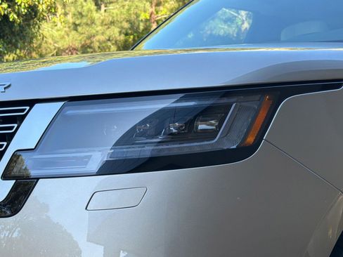 New 2026 Land Rover Range Rover Autobiography AWD/4WD image 12