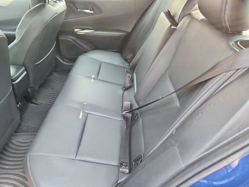 Certified 2025 Toyota Prius XLE FWD image 17