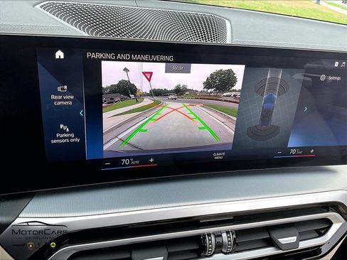 Used 2024 BMW 430i Convertible w/ M Sport Package RWD image 17